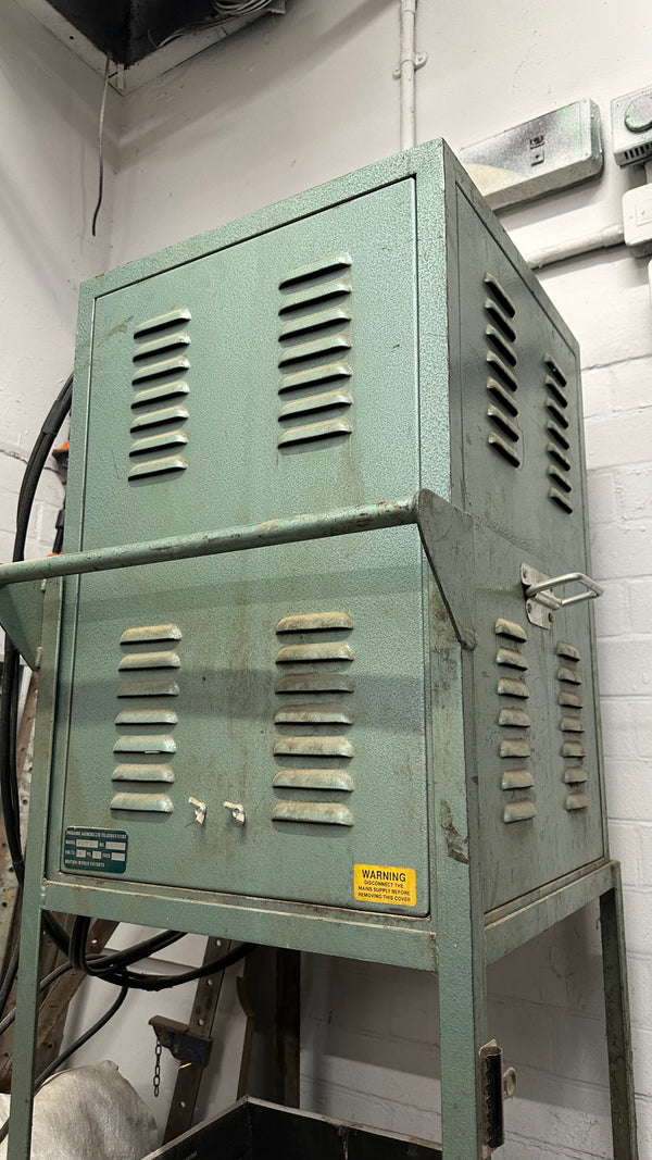 Farwinger workshop floor equipment