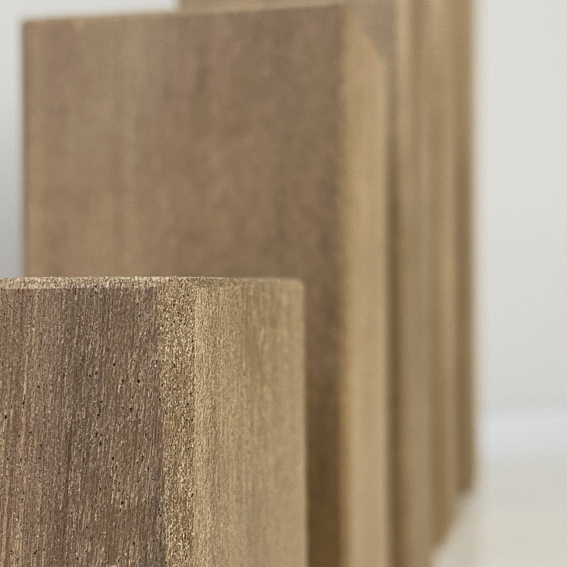 8 x 6 x 6 cm rectangular Wooden Cube, close-up | Farwinger